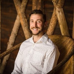 Meet your Posher, Adam